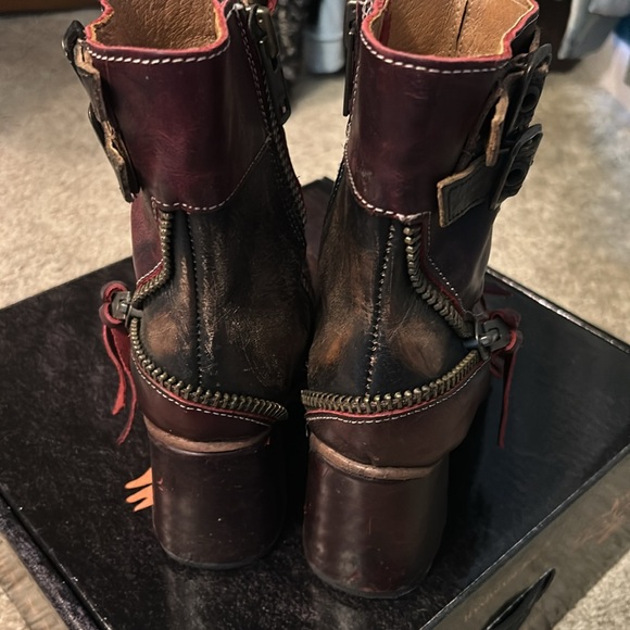 Freebird zombi red boots - Picture 5 of 6